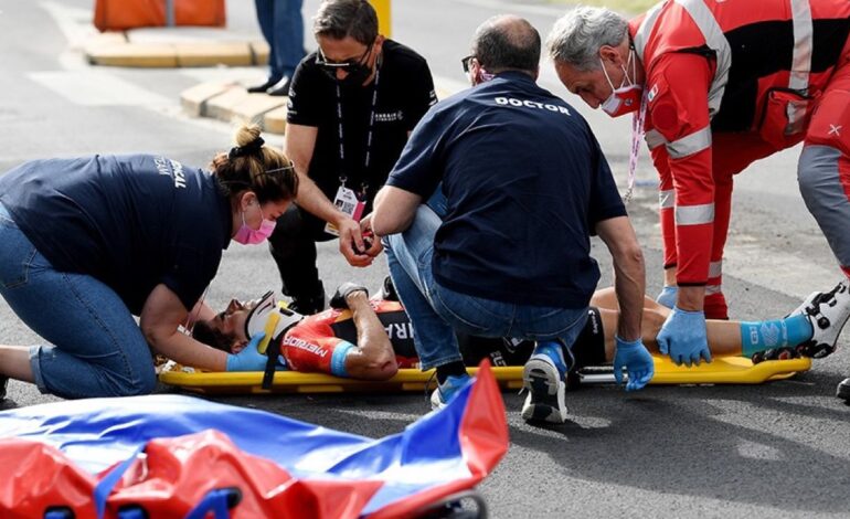 Giro de Italia: Mikel Landa sufrió una grave caída y quedo fuera de la competencia