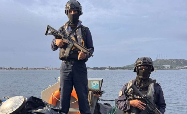 Seguridad: Capturan 32 bultos con sustancias ilícitas en Santa Elena