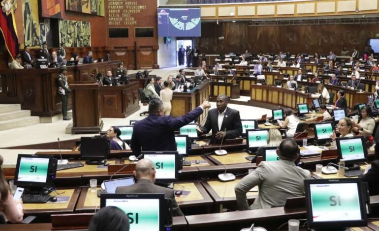  Mayoría del Pleno de la Asamblea aprueba reformas al Código de la Democracia