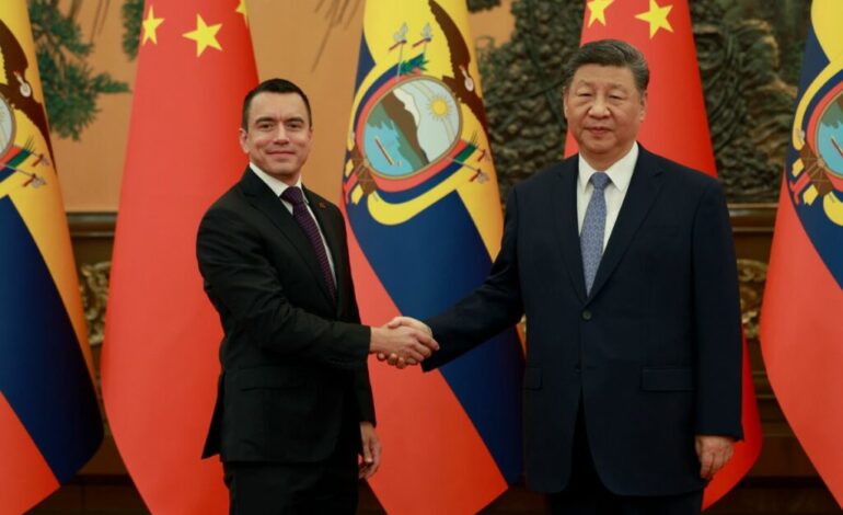  Ecuador y China estrechan lazos de comercio