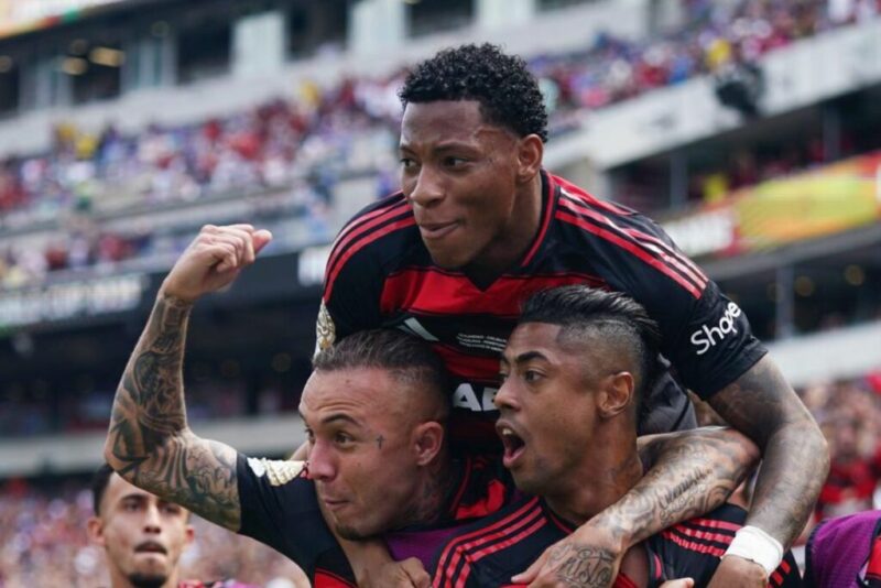 Gonzalo Plata no será vendido por el Flamengo