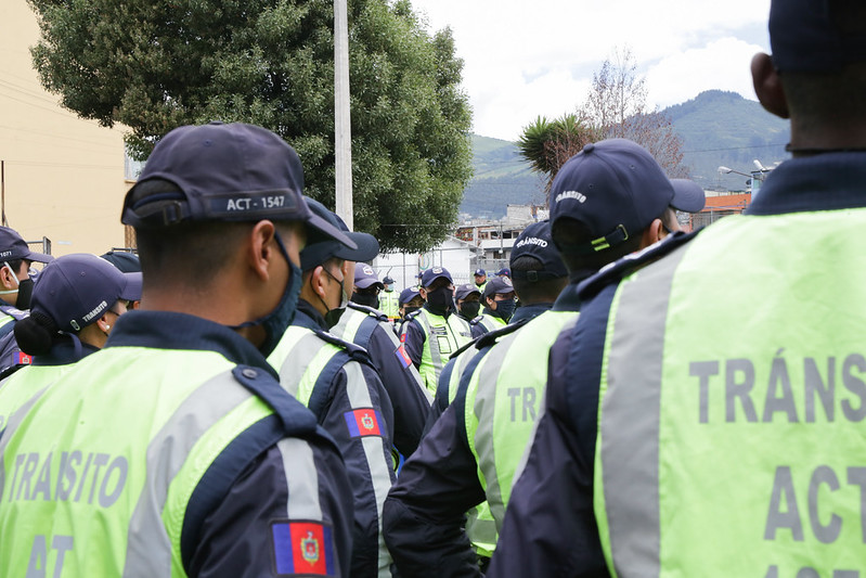 Sentencian a un exagente de tránsito de Quito por pedir dinero