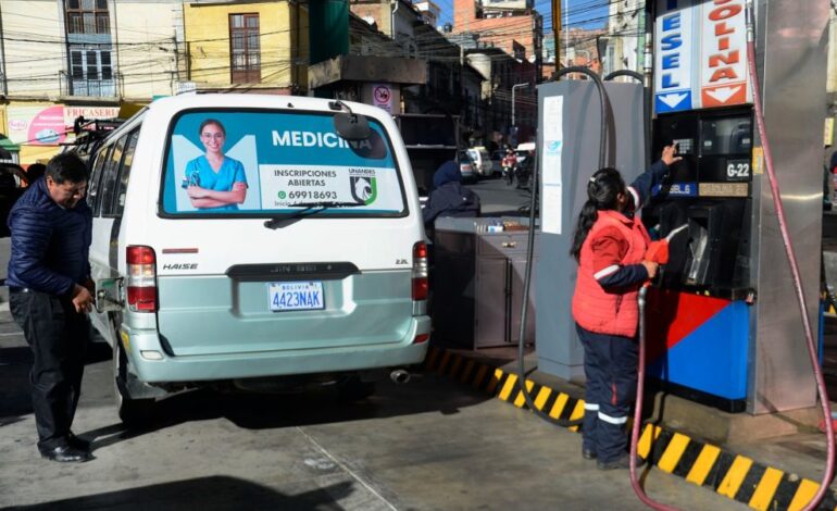 Escándalo en Bolivia por trafico de combustible