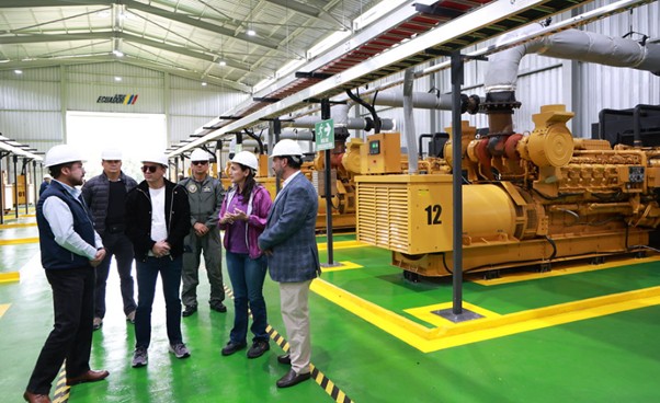  Daniel Noboa inaugura central termoeléctrica de 20 megavatios