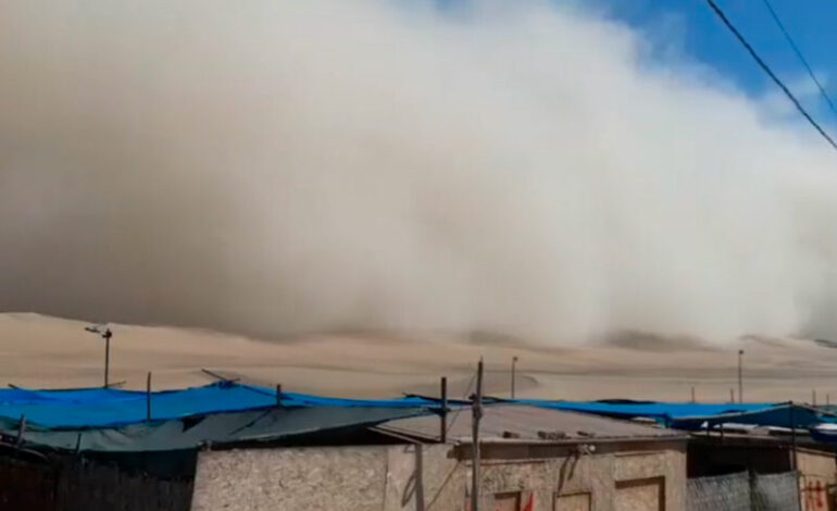 Tormenta de arena golpeó a varias ciudades de Perú