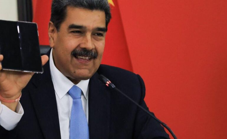 Maduro es motivo de burlas tras intentar hablar mandarín en un evento: “Ni hao, ni hao”