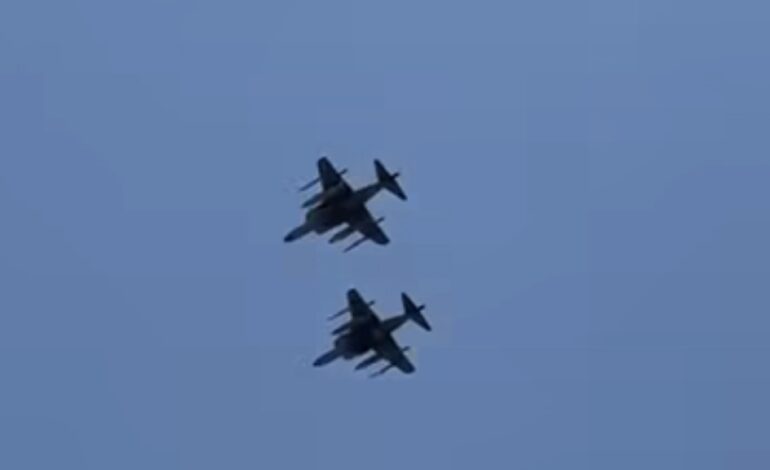  Aviones de combate de EE. UU. sobrevuelan cerca de Venezuela