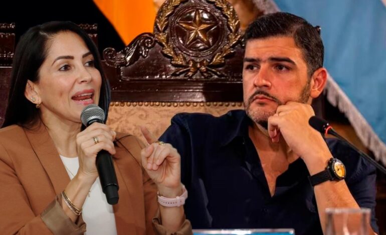 Correístas se enfrentan entre si, Ahora les toco el turno a Luisa Gonzáles y Aquiles Álvarez