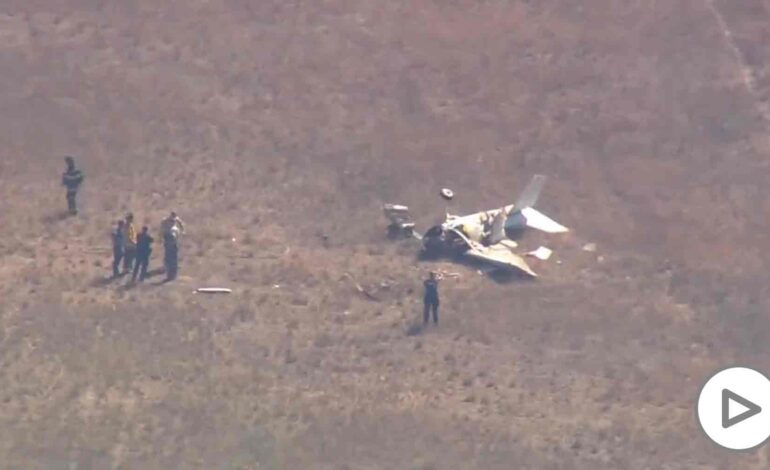 Dos aviones colisionaron en EE. UU. en pleno intento de aterrizaje