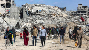 Israel acusa a Hamas de romper el alto al fuego y suspende la entrada de ayuda humanitaria