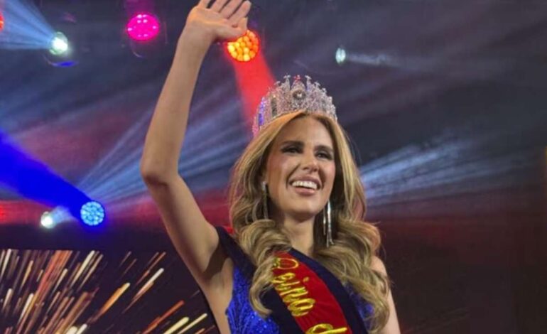  María Emilia Sánchez es la nueva Reina de Quito 2025-2026