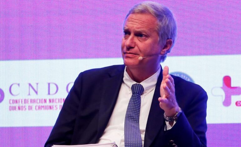 Chile: Kast promete ganar y los migrantes irregulares se aterran