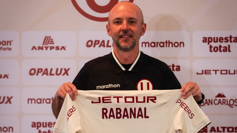 Javier Rabanal fue presentado como nuevo técnico de Universitario de Perú