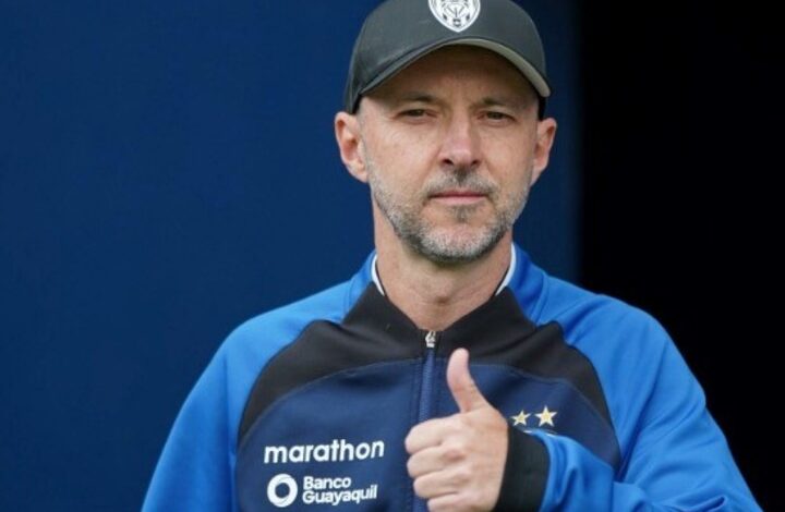 Javier Rabanal, técnico campeón de la LigaPro se va de Independiente del Valle