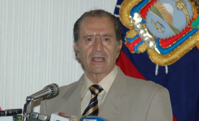 El expresidente de la República, Rodrigo Borja Cevallos, falleció este 18 de diciembre de 2025, a la edad de 90 años.