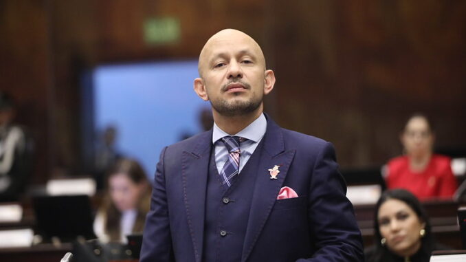 Andrés Castillo Maldonado: «Decir ignorante no es insultar»