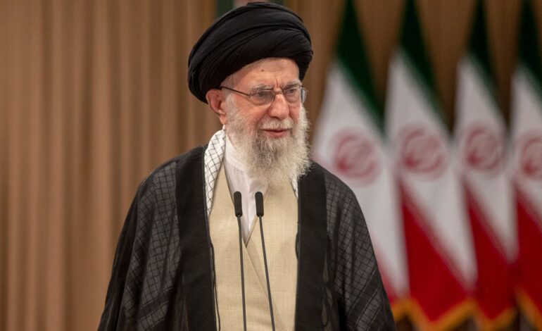 Irán advierte a EE. UU. de una “respuesta contundente” en caso de intervención militar, despliega 1.000 drones