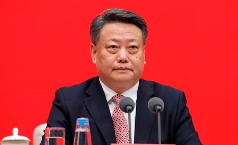 Corrupción en China: cadena perpetua a exministro tras ser declarado culpable de aceptar millonarios sobornos