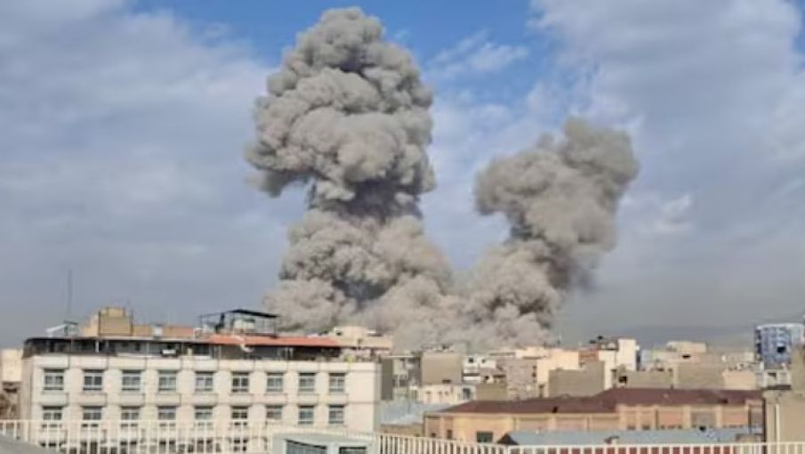 Cuales son las razones qué llevó a Estados Unidos e Israel a atacar a Irán? Represión, programa nuclear y misiles.