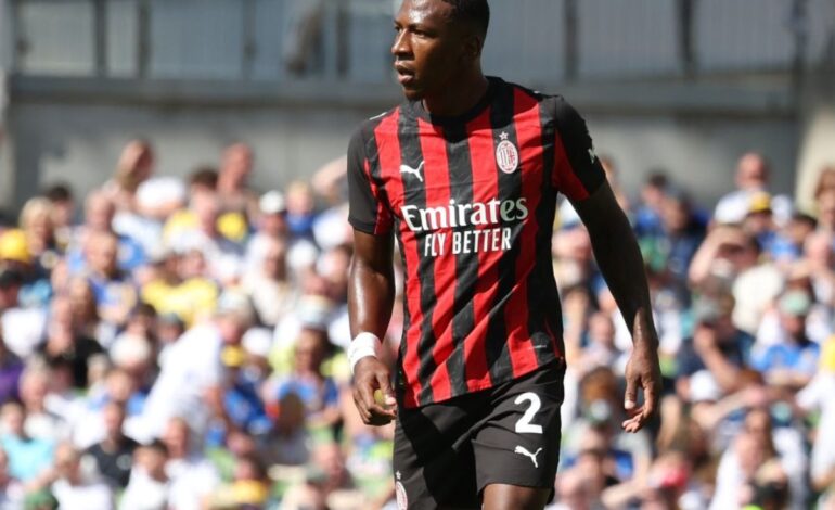 Pervis Estupiñán: De criticado a héroe, marcó en el Derby y dio el triunfo al AC Milan