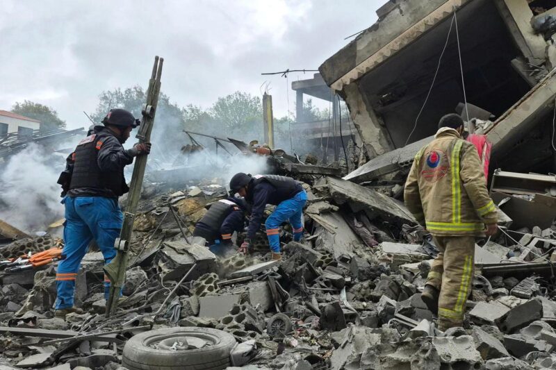 Irán recluta a niños desde los 12 años de edad para tareas de seguridad en la guerra