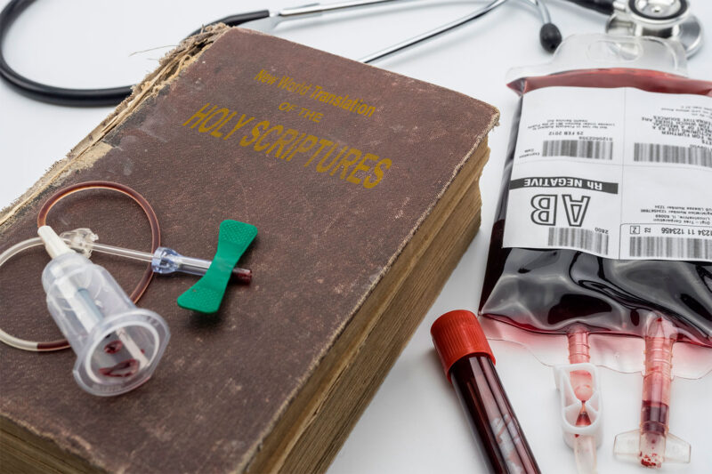 Los Testigos de Jehová anuncian cambio en su doctrina sobre el uso de la sangre