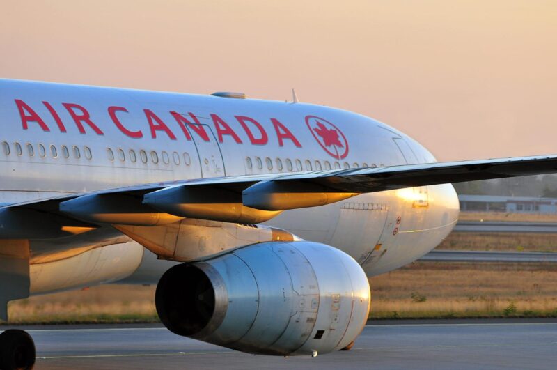 Air Canada suspende seis rutas por el aumento de los precios del combustible aeronáutico
