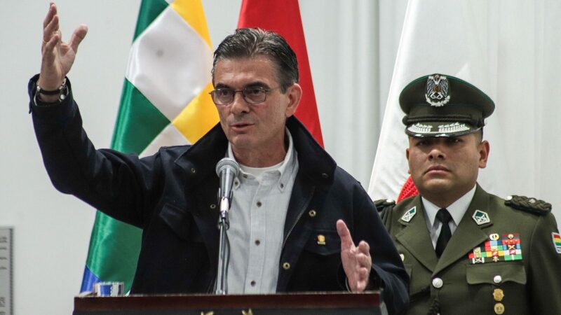 Presidente Paz promulga ley que regula estados de excepción en sexta semana de protestas en Bolivia