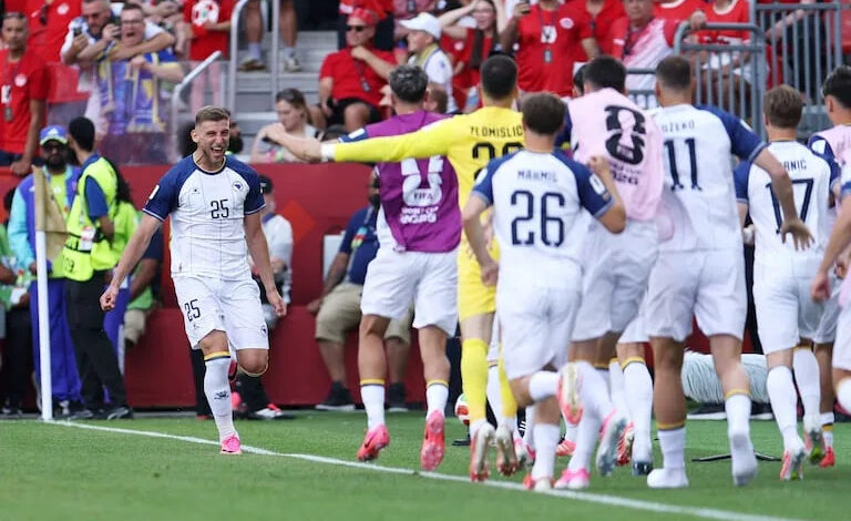 Canadá 0 vs 1 Bosnia Herzegovina a falta de 15 minutos