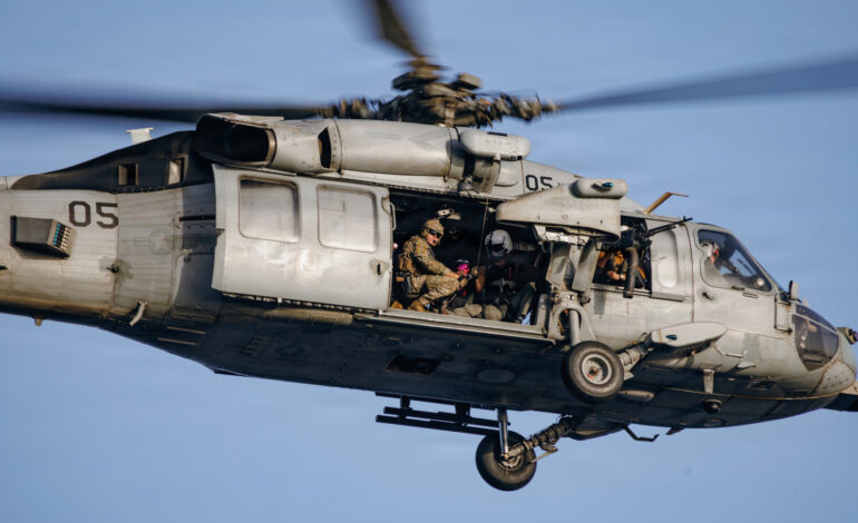 Trump anuncia represalias contra Irán por derribar un helicóptero estadounidense en el estrecho de Ormuz