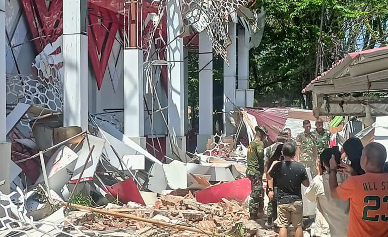  Ocho heridos tras terremoto de magnitud 6,7 en el norte de la isla indonesia de Célebes