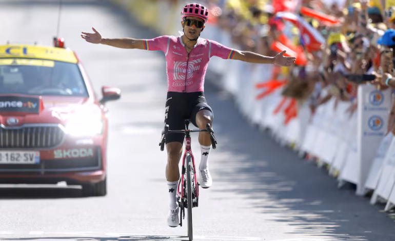 Richard Carapaz hace historia! Gano la etapa 20 y se coronó campeón de la montaña en el Tour de Francia