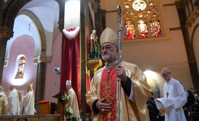 Varias mujeres acusan de violencia sexual al arzobispo de Rabat, el cardenal español López Romero