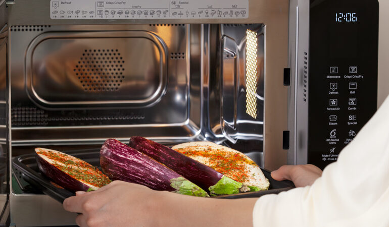  Cuales son los riesgos y beneficios de cocinar con horno microondas