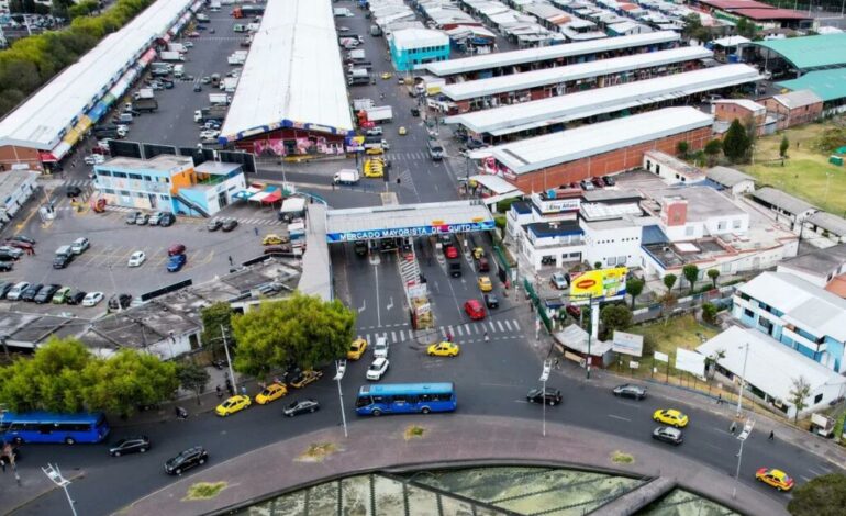  El control del microtráfico seria el móvil del crimen de dos hombres en el Mercado Mayorista de Quito