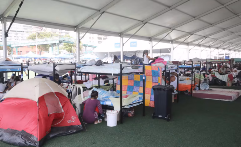 Más de 10.700 personas permanecen en 79 campamentos tras terremotos en Venezuela