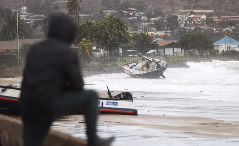  Dos fallecidos y más de 2.000 personas aisladas por el nuevo temporal en Chile