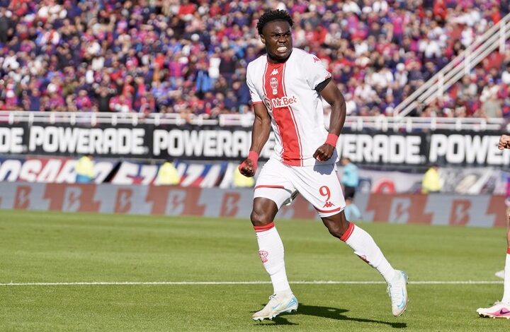 Huracán le ganó a San Lorenzo en el Nuevo Gasómetro tras 25 años