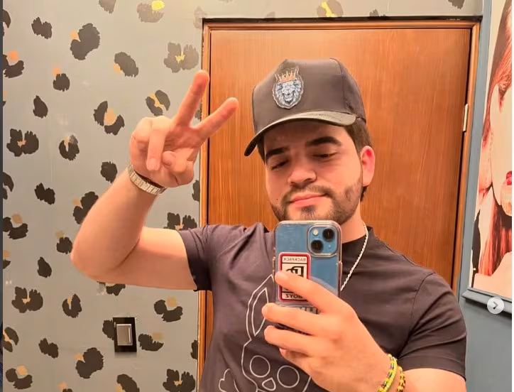 Asesinan a balazos al influencer César Gastelum mientras transmitía en vivo en México