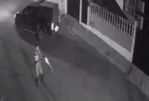 Dos policías fueron sentenciados por asesinato, 34 años recibió el autor.