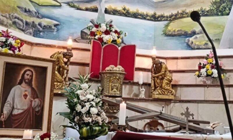 Muere un sacerdote en Guayaquil tras la caída de una cruz
